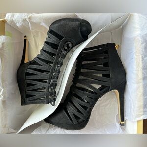 Michael Kors ~ USED Clarissa Platform Size 7.5